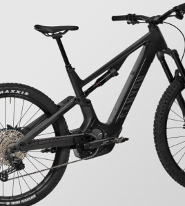 Canyon Spectral:ON CF 7 2024 – Shimano XT – RaceFace AR30