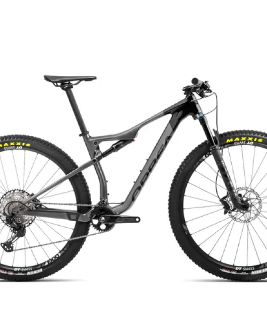Orbea OIZ M30 2022 Carbon XC Full Suspension Mountain Bike Orbea OIZ M30 2022 Carbon XC Full Suspension Mountain Bike