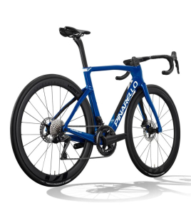 Pinarello F7 2025 Carbon Road Bike – Shimano Ultegra Di2 12-Speed Race Performance