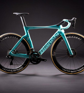 Bianchi Oltre PRO 2024 Carbon Aero Road Bike – Shimano Ultegra Di2 12-Speed Race Performance