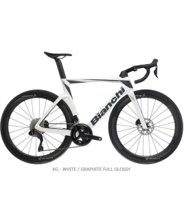 Bianchi Oltre Comp 2023 Carbon Aero Road Bike – Shimano 105 Di2 12-Speed Disc Brake