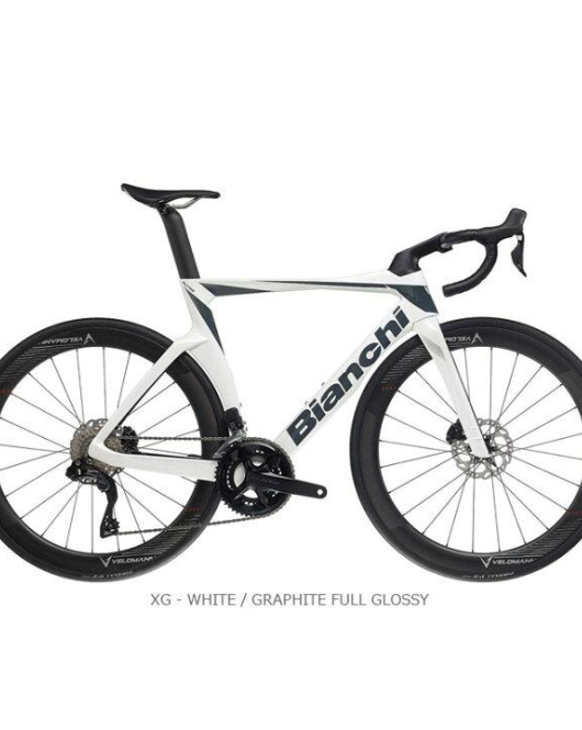Bianchi Oltre Comp 2023 Carbon Aero Road Bike – Shimano 105 Di2 12-Speed Disc Brake