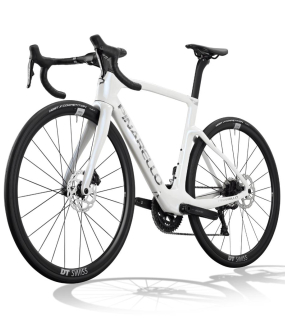 Pinarello F3 Shimano 105 Di2 2024 Carbon Road Bike – Performance Racing Bicycle with Electronic Shifting