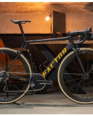 Factor O2 2023 SRAM Red AXS 2x12-Speed – Lightweight Carbon Climbing Road Bike Factor O2 2023 SRAM Red AXS 2x12-Speed – Lightweight Carbon Climbing Road Bike