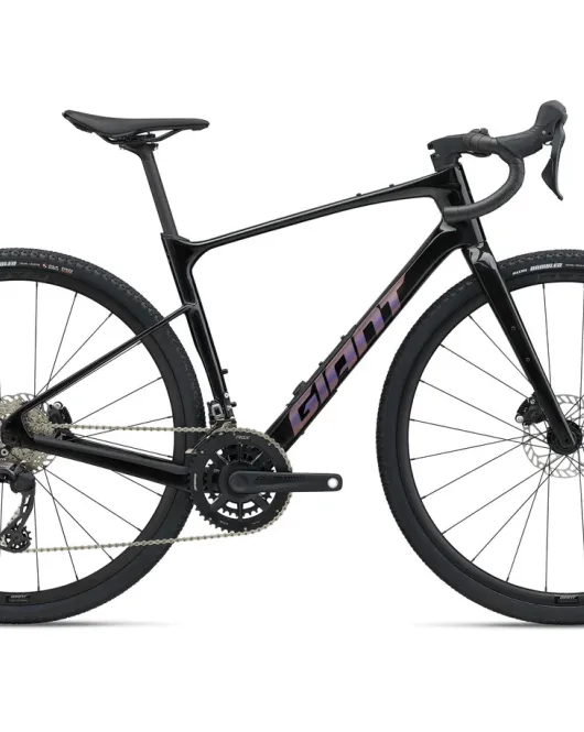 Giant Revolt Advanced 2 2025 Carbon Gravel Bike – Endurance & Adventure Performance Bicycle Giant Revolt Advanced 2 2025 Carbon Gravel Bike – Endurance & Adventure Performance Bicycle