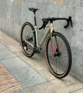 Wilier Jareen / Jaroon 2025 Gravel Bike – Carbon Performance Gravel Bicycle – Shimano GRX Adventure &amp; Bikepacking Bike