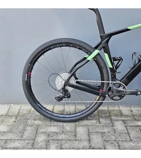 Pinarello Grevil 2024 Gravel Bike – Campagnolo Ekar 1x13 Speed, Carbon Adventure Bicycle with Rapid Red 500 Performance Finish