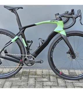 Pinarello Grevil 2024 Gravel Bike – Campagnolo Ekar 1x13 Speed, Carbon Adventure Bicycle with Rapid Red 500 Performance Finish